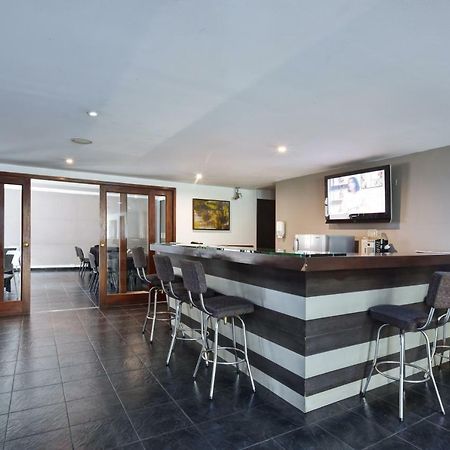 Cyan Suites Poblado By Mde Bnb Medellin Luaran gambar
