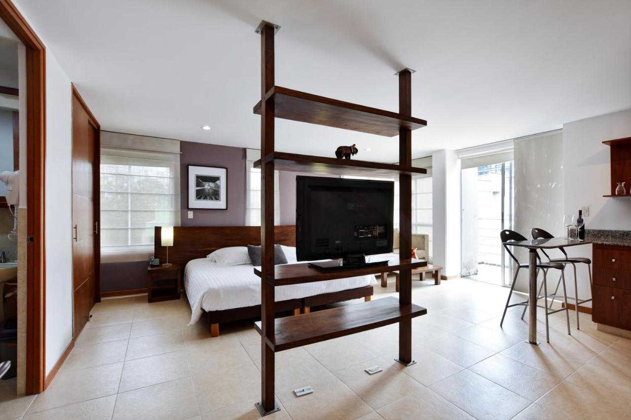 Cyan Suites Poblado By Mde Bnb Medellin Luaran gambar