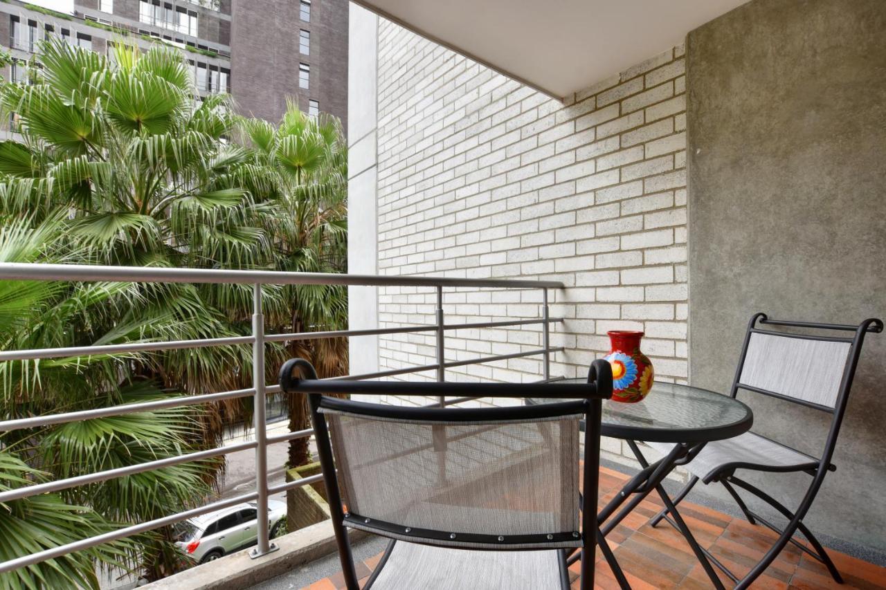Cyan Suites Poblado By Mde Bnb Medellin Luaran gambar