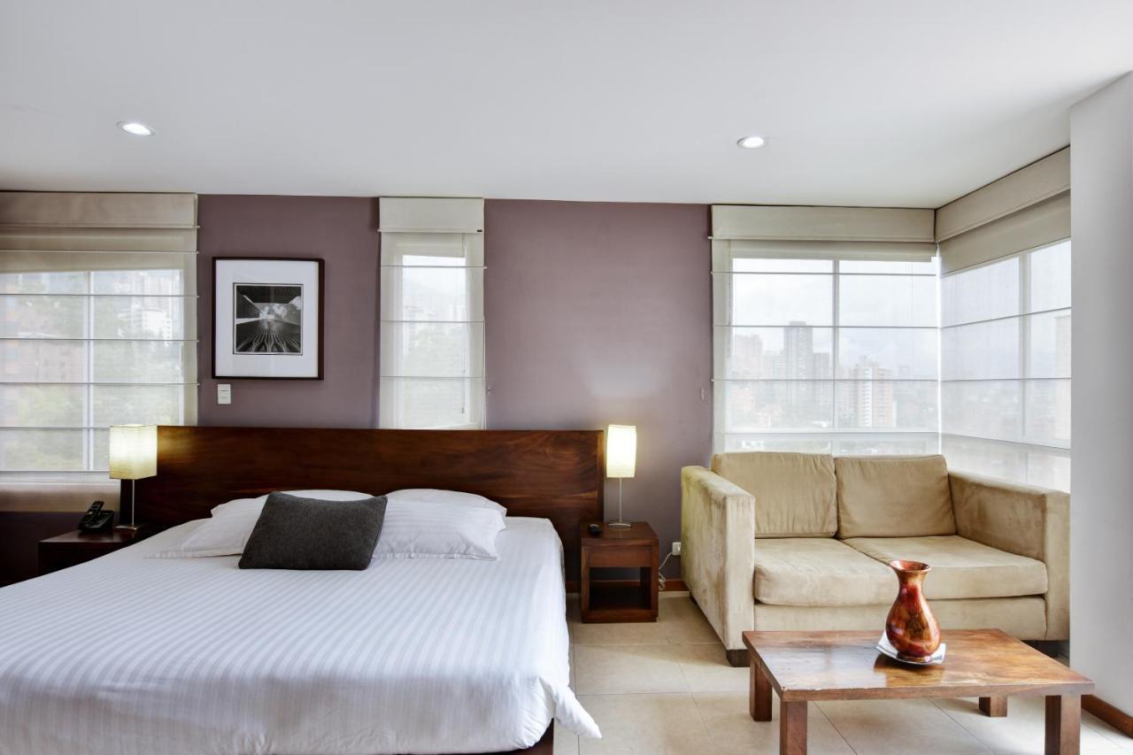 Cyan Suites Poblado By Mde Bnb Medellin Luaran gambar